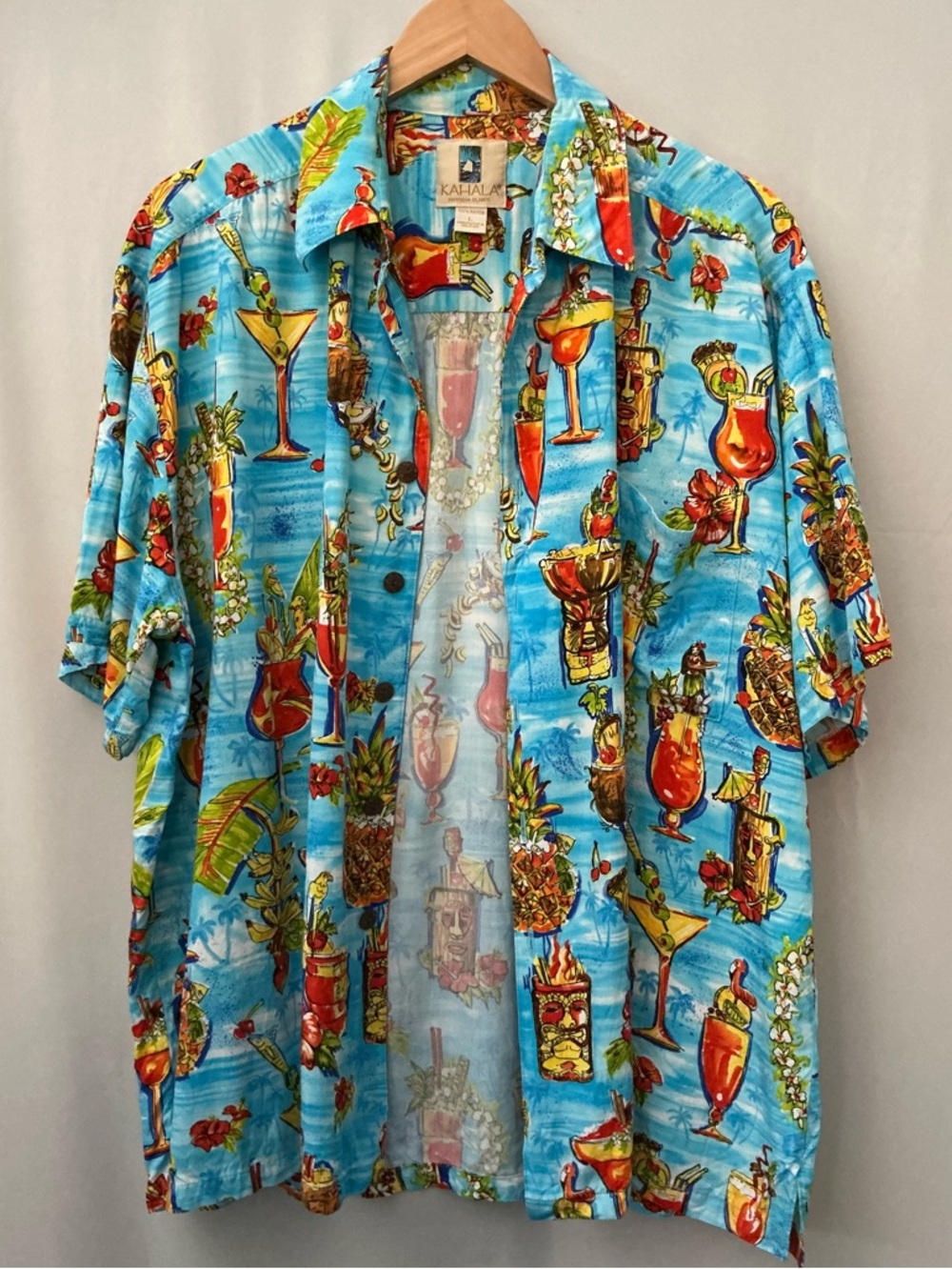 Kahala  Men's  Hawaiian Shirt Size L